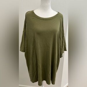Talulah Low Key Boyfriend Tee olive green size large